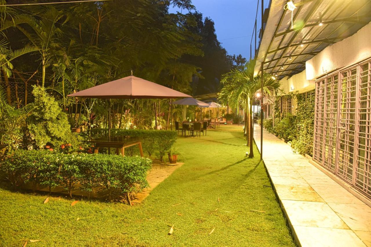 Royal Palms Luxury Service Apartment Nagpur Exterior foto
