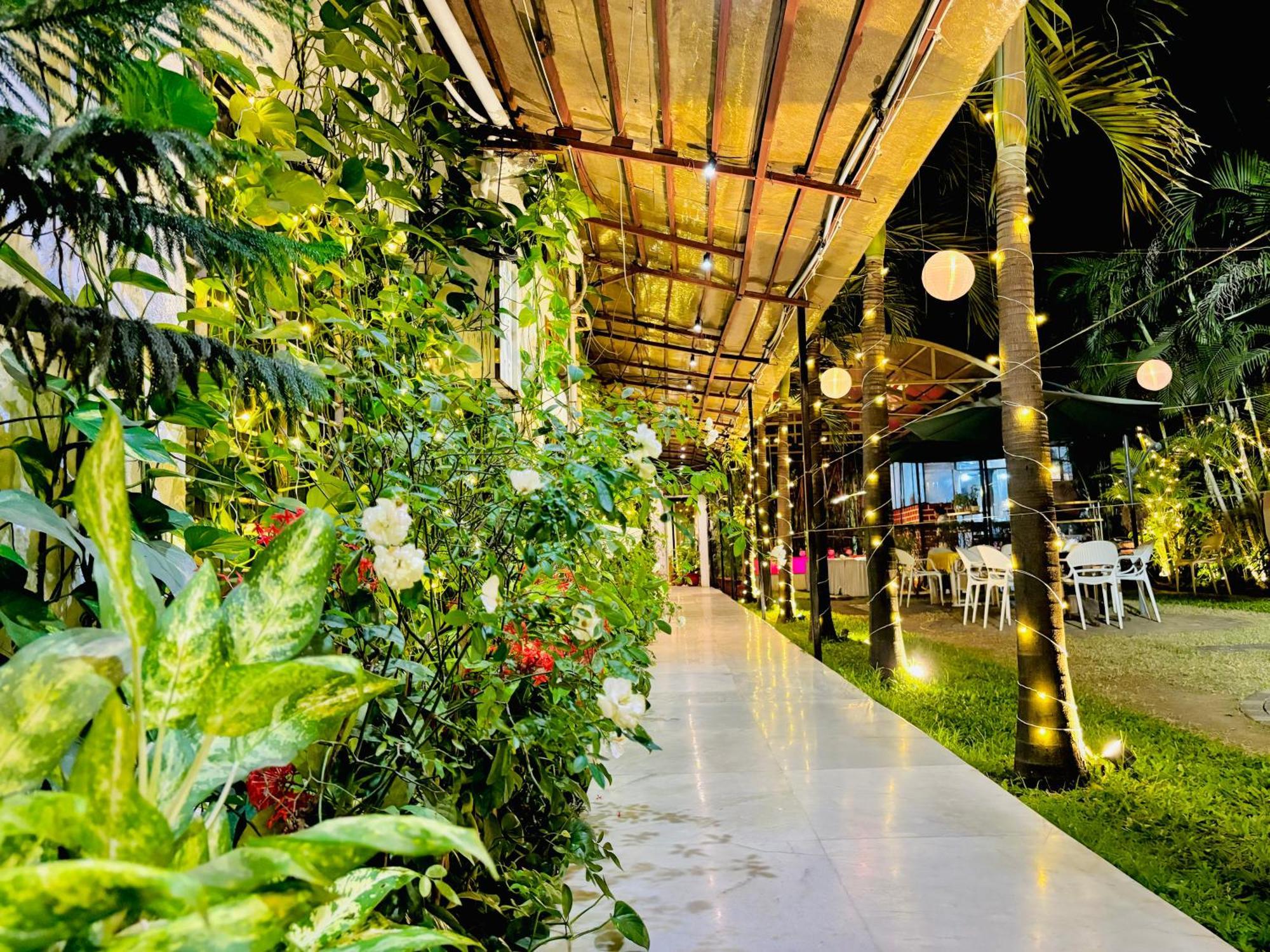 Royal Palms Luxury Service Apartment Nagpur Exterior foto